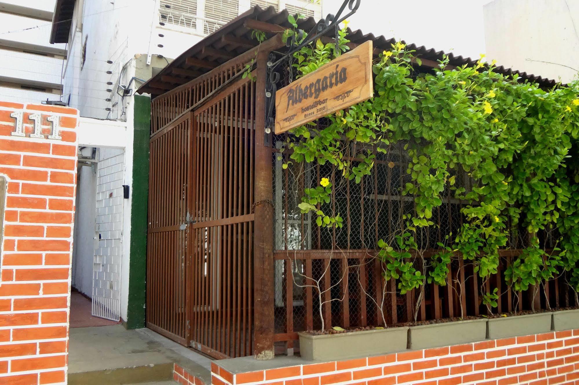 Albergaria Hostel Форталеза Екстер'єр фото